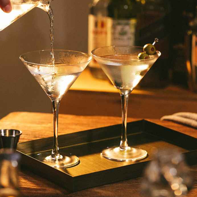 ELIXIR GLASSWARE Stemless Martini Glasses Set of 4 - Hand Blown Crystal  Martini Glasses - Elegant Cocktail Glasses for Bar, Martini, Cosmopolitan,  Manhattan, Gimlet, Pisco Sour 9oz, Clear - Yahoo Shopping